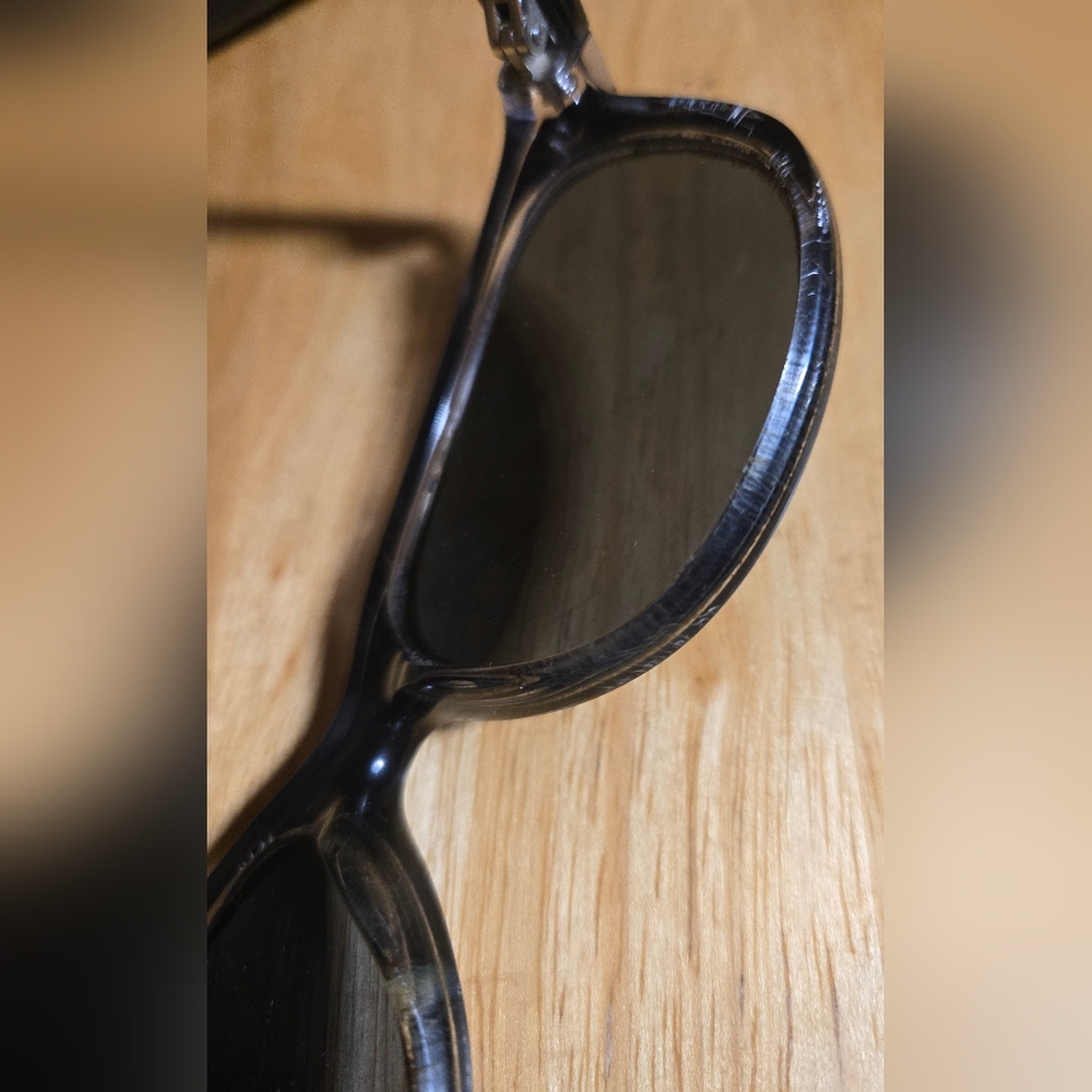 Ray-Ban Wayfarer Black Frame Prescription Lens - Picture 10 of 10
